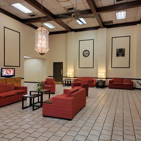 Rest Inn - Extended Stay, I-40 Airport, Wedding & Event Center Amarillo Exteriör bild