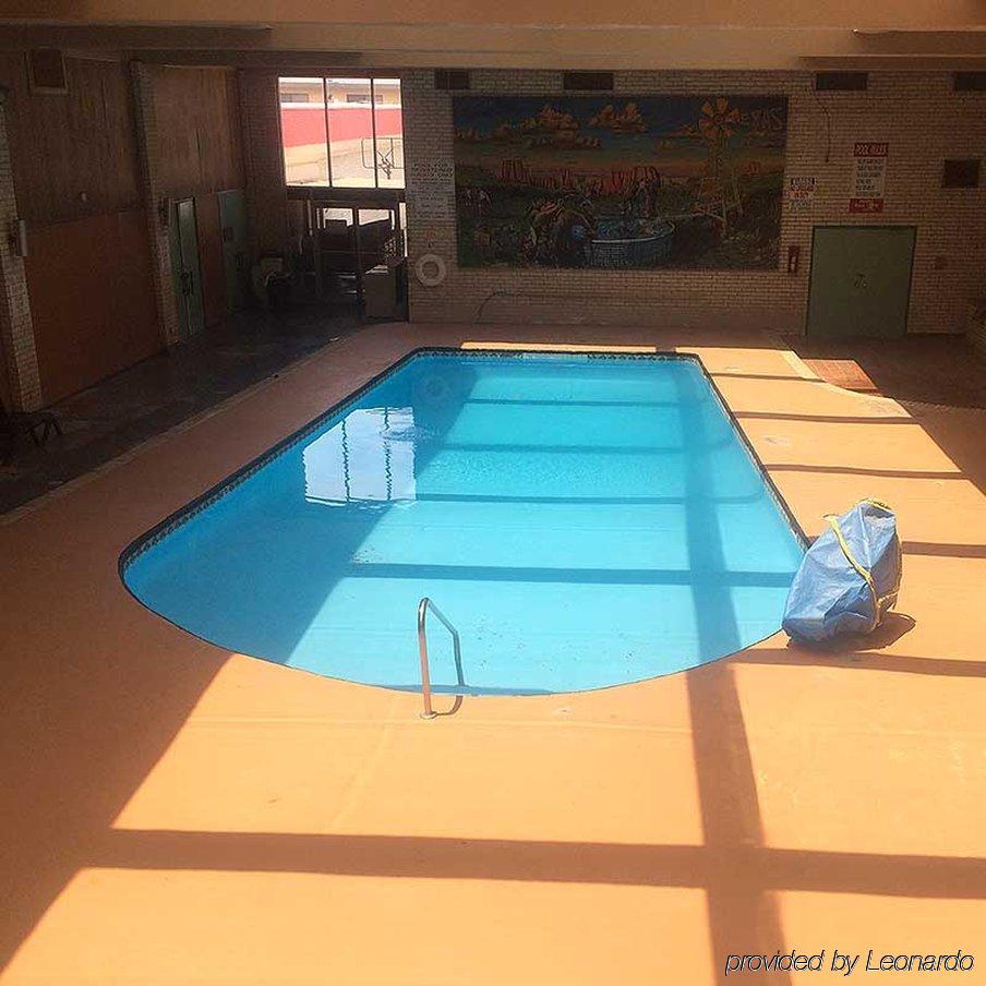 Rest Inn - Extended Stay, I-40 Airport, Wedding & Event Center Amarillo Exteriör bild