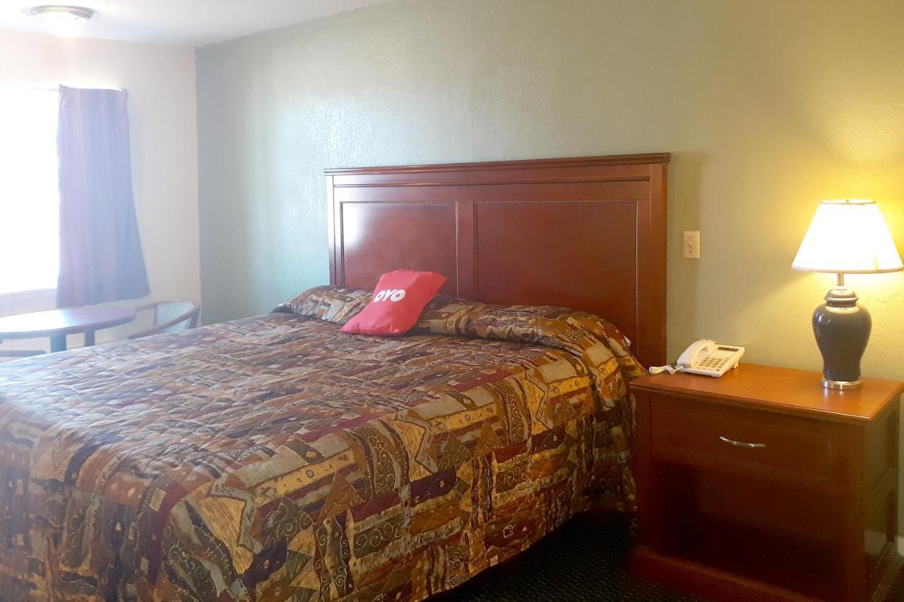 Rest Inn - Extended Stay, I-40 Airport, Wedding & Event Center Amarillo Exteriör bild